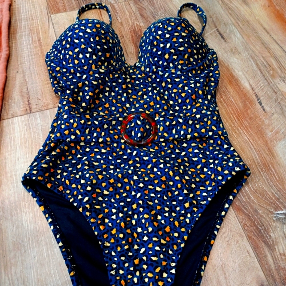 CUPSHE ONE PIECE SWIMWEAR XS